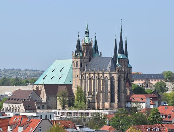 Bild vom Erfurter Dom, Foto von ringelbaer auf Pixabay