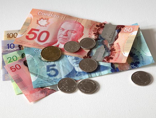Kanadische Dollar, Foto von ptra auf pixabay
