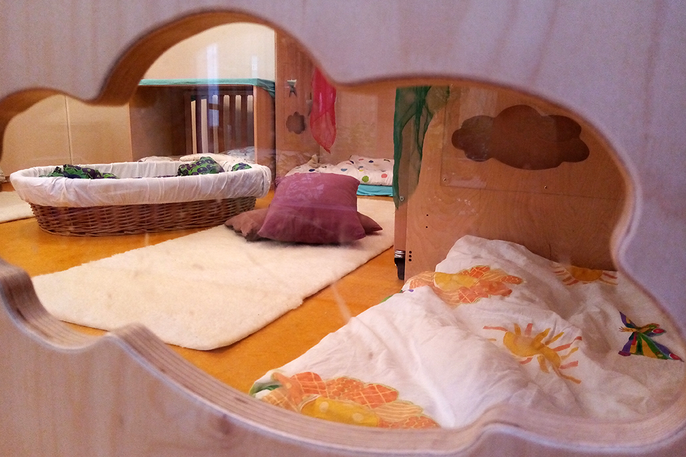 sleeping room in a day-care centre